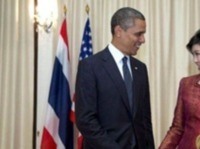 Obama i jego żona, chyba jest zazdrosna o ... :D