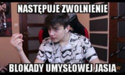 następuje zwolnienie