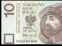 Jasiu szepcze tacie na ucho: - Jak dasz mi dziesieć złotych, to powiem ci co mowi mamie pan listonosz jak jesteś w pracy! HAHA Mistrz :D