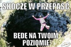 Skocze w przepaść