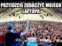 Laptop na żywo