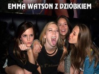 Emma robi dziubka