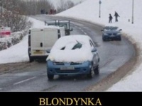 Skąd wiadomo, że kierowcą jest blondynka? :D