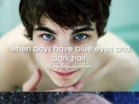 Chłopcy z niebieskimi oczami...
