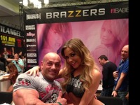 Nowy Łysy z Brazzers