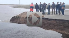 Rzeka jest całkowicie zniszczone drogi